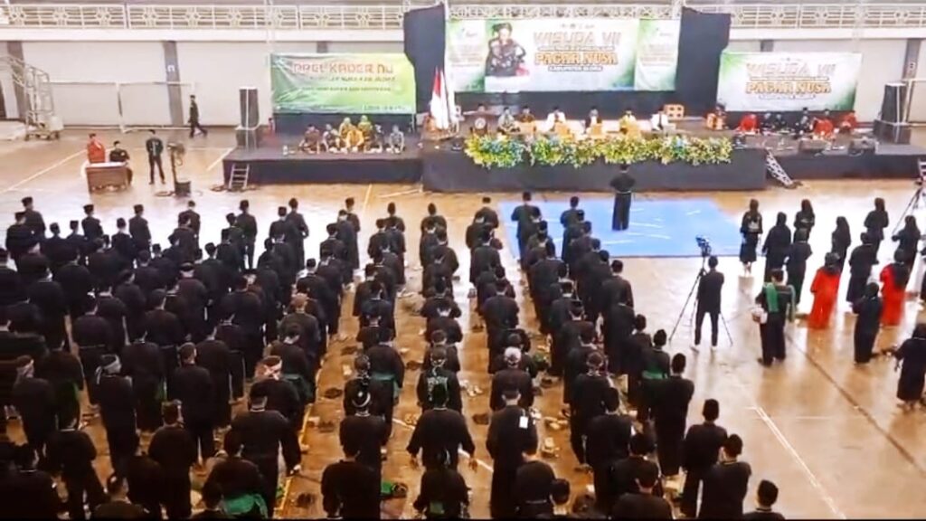 Pesilat Pagar Nusa Kabupaten Blora, Jawa Tengah hadiri Wisuda Kenaikan tingkat angkatan Ke VII di GOR Mustika